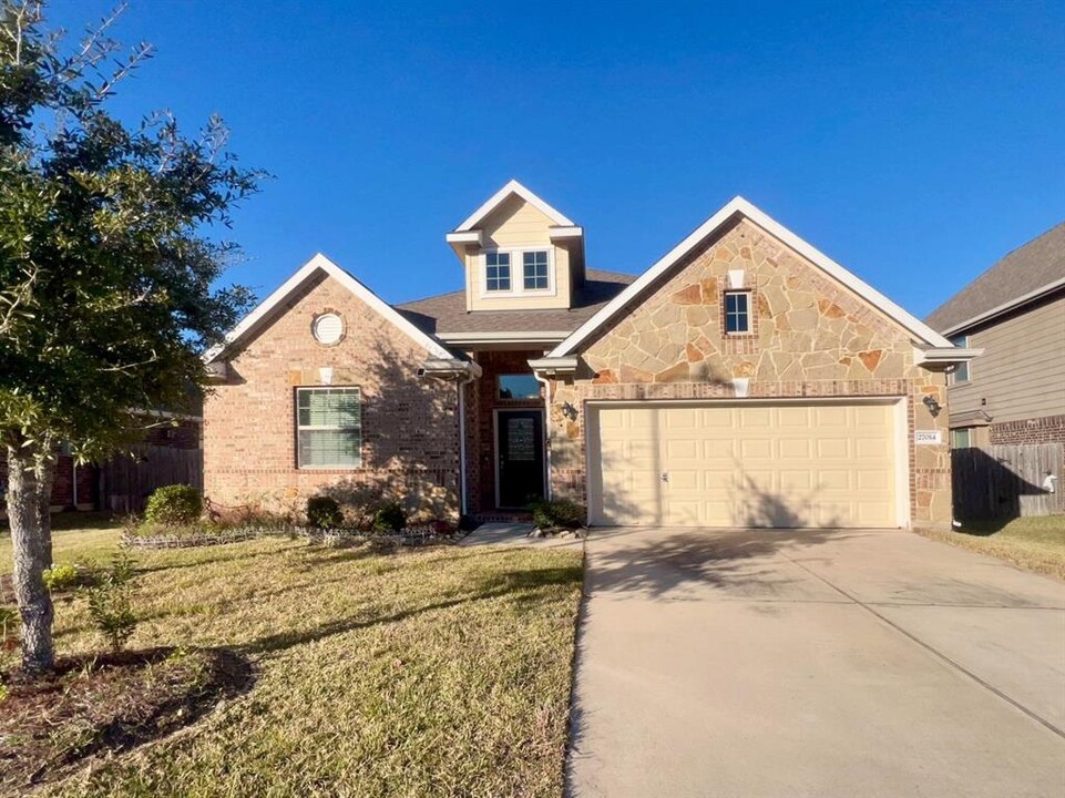 27014 Stonebury Heights Ln in Katy, TX - Building Photo