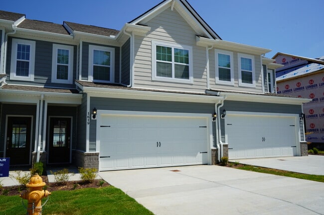 property at 1619 Manuka Ln