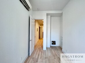 322 E 93rd St-Unit -2A in New York, NY - Building Photo - Building Photo