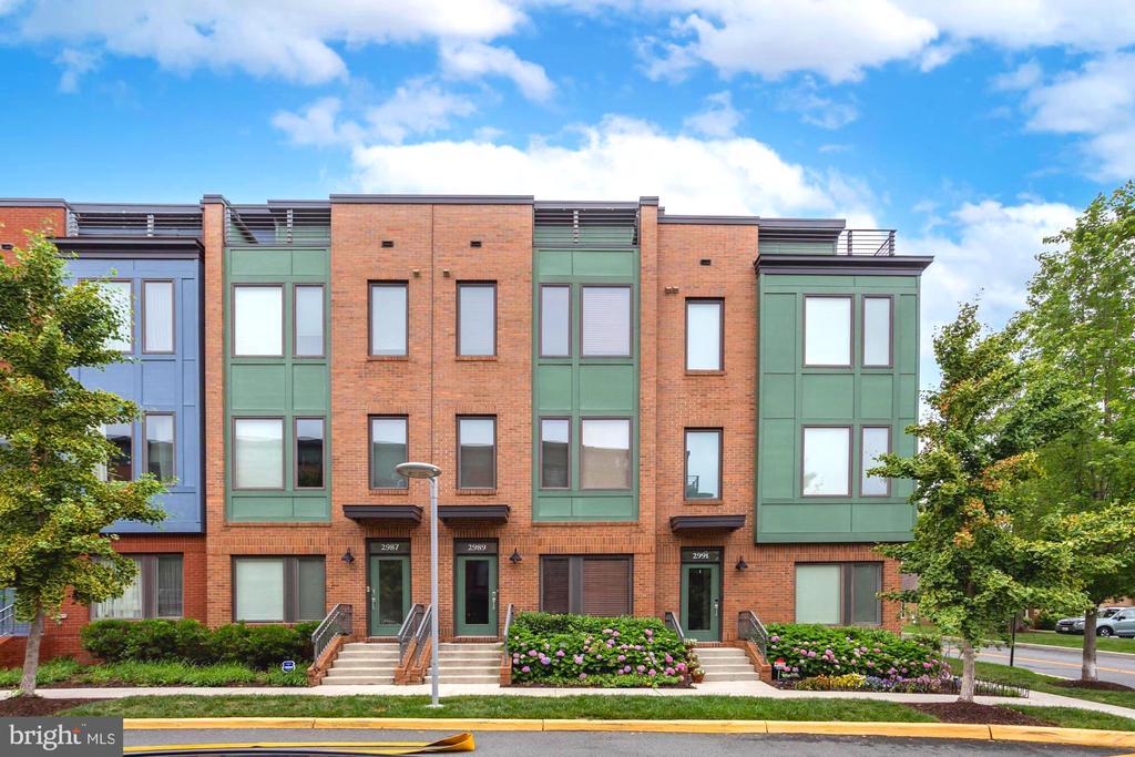 2989 Stella Blue Ln in Fairfax, VA - Building Photo