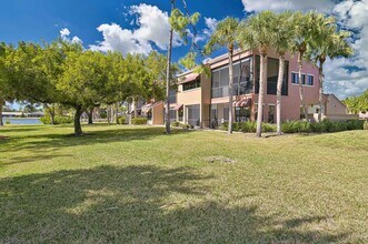 7170 Golden Eagle Ct in Ft. Myers, FL - Building Photo - Building Photo