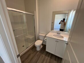 35221 Sorenstam Dr in Beaumont, CA - Foto de edificio - Building Photo