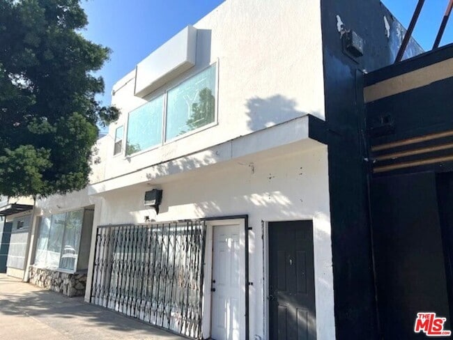 property at 6006-6006 1/2 W Pico Blvd