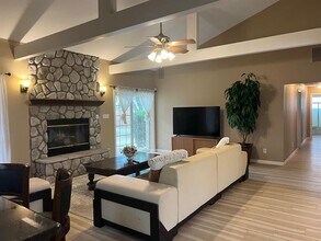 14185 S Red Oak Cir in McKinney, TX - Building Photo - Building Photo