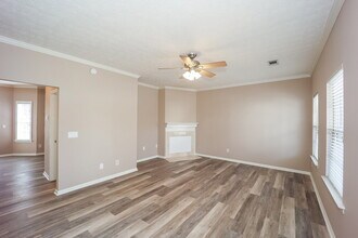 55 Roxbury Ln in Newnan, GA - Building Photo - Building Photo