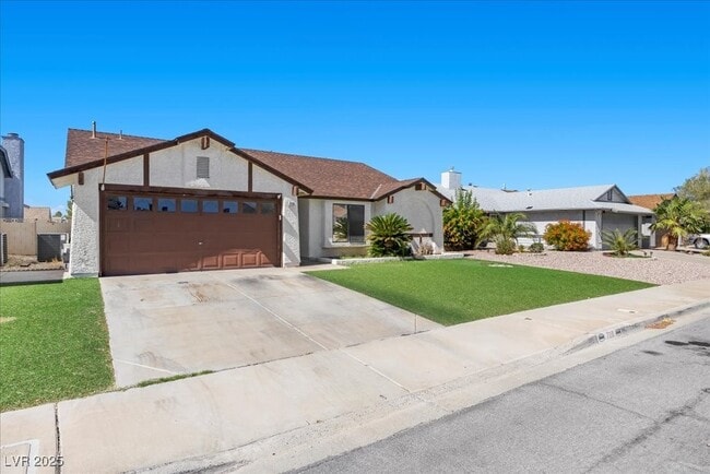 property at 720 Skipjack Dr