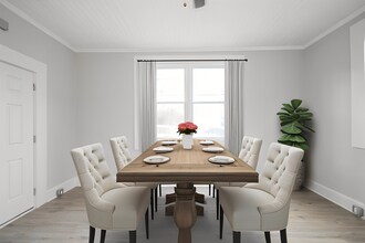 725 W Poplar St in Griffin, GA - Building Photo - Building Photo