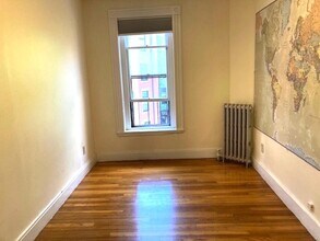 295 Newbury St, Unit 9 in Boston, MA - Building Photo - Building Photo