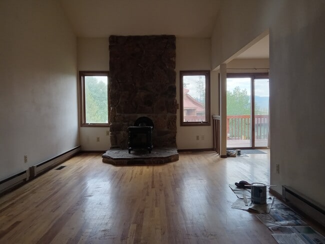 252 Poplar Cir in Silverthorne, CO - Foto de edificio - Building Photo