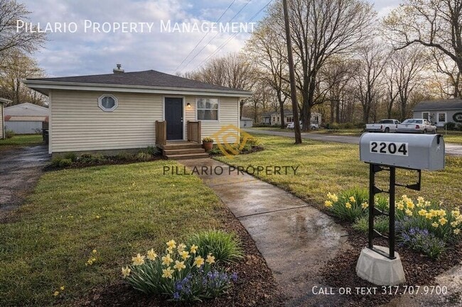 property at 2204 W 30th St