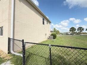 18168 Horizon View Blvd in Lehigh Acres, FL - Building Photo - Building Photo