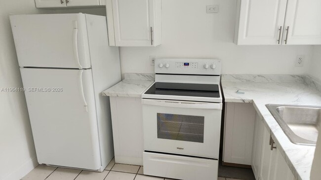 4108 Riverside Dr in Coral Springs, FL - Building Photo - Building Photo