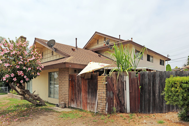 13381 Palm St in Garden Grove, CA - Building Photo - Building Photo