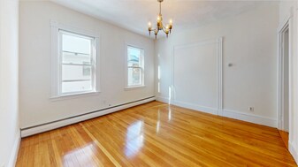 5 Aldie St, Unit 1 in Boston, MA - Building Photo