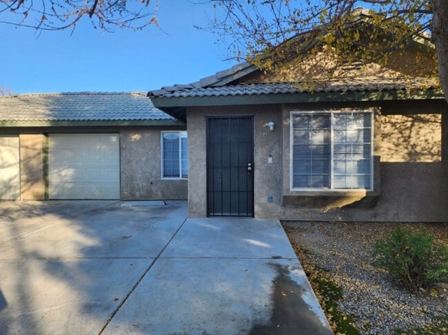 property at 722 Spring Meadow Ct