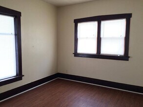 1134 Williston Ave in Waterloo, IA - Building Photo - Building Photo