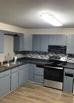 930 Iowa Ave, Unit 3 in Wisconsin Dells, WI - Building Photo