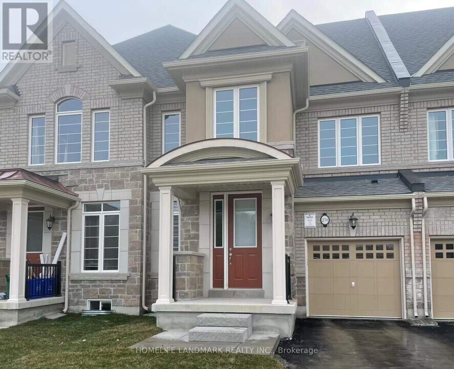 270 Silk Twist Dr in East Gwillimbury, ON - Building Photo