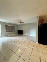 2731 SW 7th St in Fort Lauderdale, FL - Building Photo - Building Photo