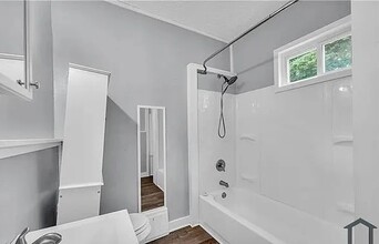 1174 La Croix Ave in Akron, OH - Building Photo - Building Photo