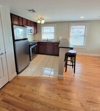 517 New Brunswick Ave in Woodbridge Township, NJ - Building Photo - Building Photo