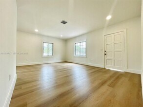 12260 NW 8th Ave in North Miami, FL - Building Photo - Building Photo