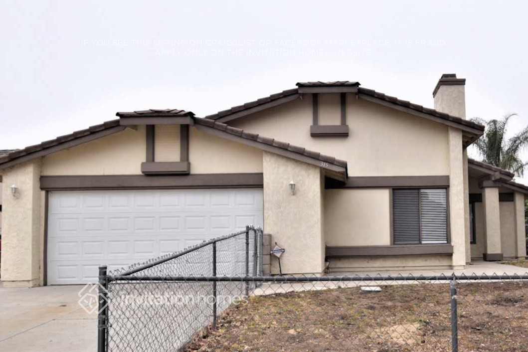 315 W Pennsylvania Ave in Redlands, CA - Building Photo