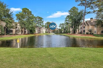 380 Marshland Rd in Hilton Head Island, SC - Building Photo - Building Photo