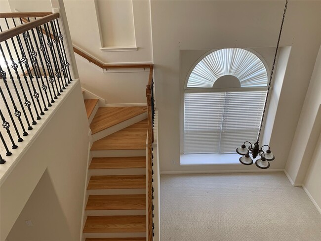 property at 2621 Tidenhaven Dr