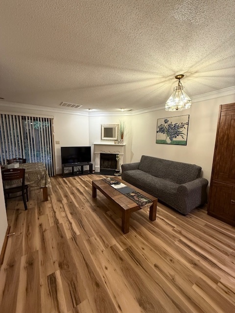 609 Hillsborough St, Unit 7 in Chapel Hill, NC - Building Photo - Building Photo