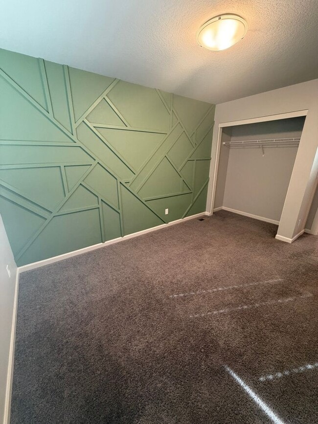 6364 Rebecca St SE in Albany, OR - Building Photo - Building Photo