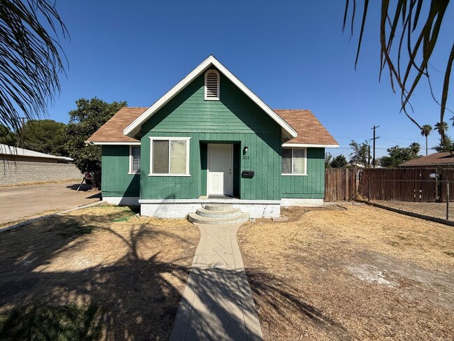 property at 322 Lincoln Ave