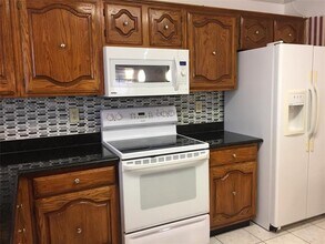 983 Mauve Dr in Lewisville, TX - Building Photo - Building Photo