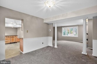 11 Grant Dr in Southampton, PA - Building Photo - Building Photo