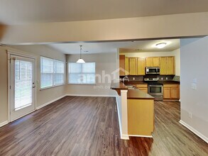 16009 Long Talon Way in Charlotte, NC - Building Photo - Building Photo