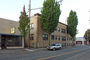 1634 NE 41st Ave Apartments