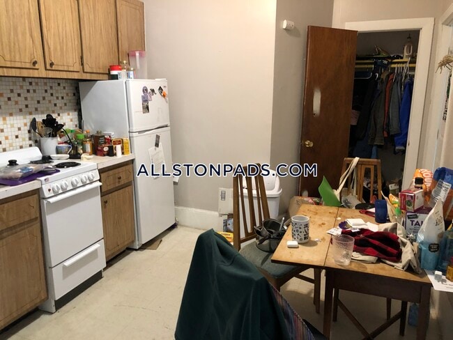 property at 1079 Commonwealth Ave