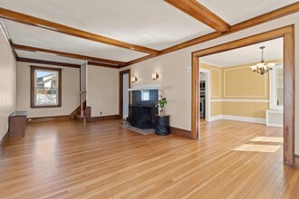 15 Hutchins Rd in Medford, MA - Building Photo - Building Photo