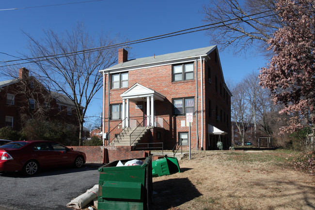 906 Fairview Ave in Takoma Park, MD - Building Photo - Building Photo