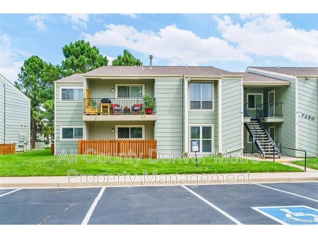 7250 S Gaylord St in Centennial, CO - Building Photo - Building Photo
