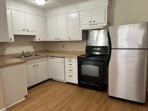 825A Sandpiper Dr in Ladson, SC - Building Photo - Building Photo