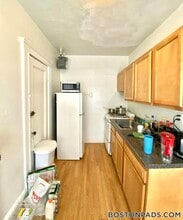 109 Brainerd Rd, Unit 1 in Boston, MA - Foto de edificio - Building Photo