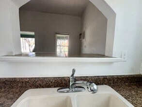 1105 N 12th St in Killeen, TX - Building Photo - Building Photo