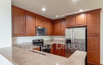 6116 Yellow Sun Dr in Lantana, FL - Building Photo - Building Photo