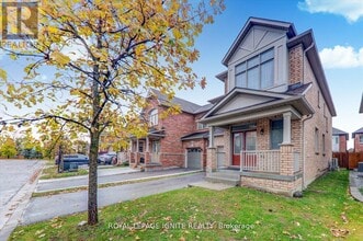 140 Durhamview Cres in Whitchurch-Stouffville, ON - Building Photo - Building Photo