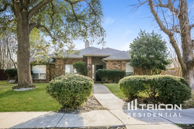 property at 1402 Baker Dr