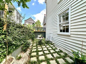 9 Bogard St in Charleston, SC - Building Photo - Building Photo
