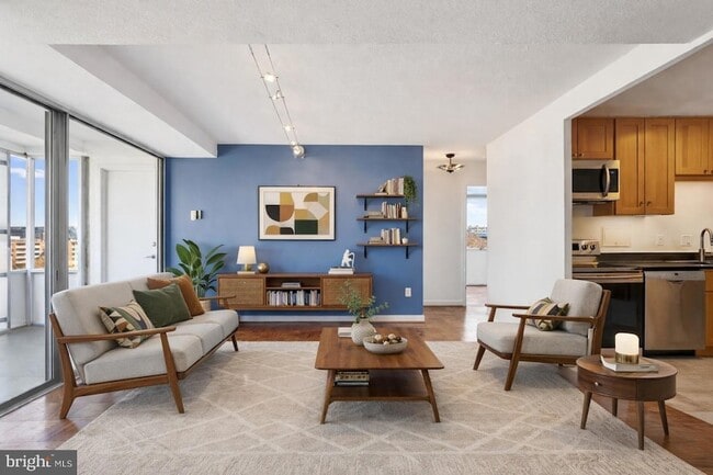 1301 Delaware Ave SW in Washington, DC - Building Photo - Building Photo