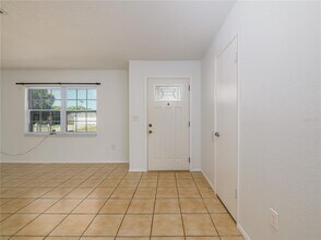 11422 Wheeling Dr in Tampa, FL - Building Photo - Building Photo