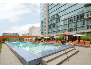 1800 Main St in Dallas, TX - Building Photo - Building Photo